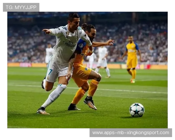 伊斯科斜传助攻制造进球良机