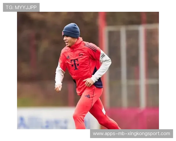 拜仁穆西亚拉盘带撕开防线：边线之上的节拍与成长之路